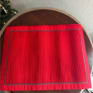 Pier 1 Red Pleated Holiday Placemats
